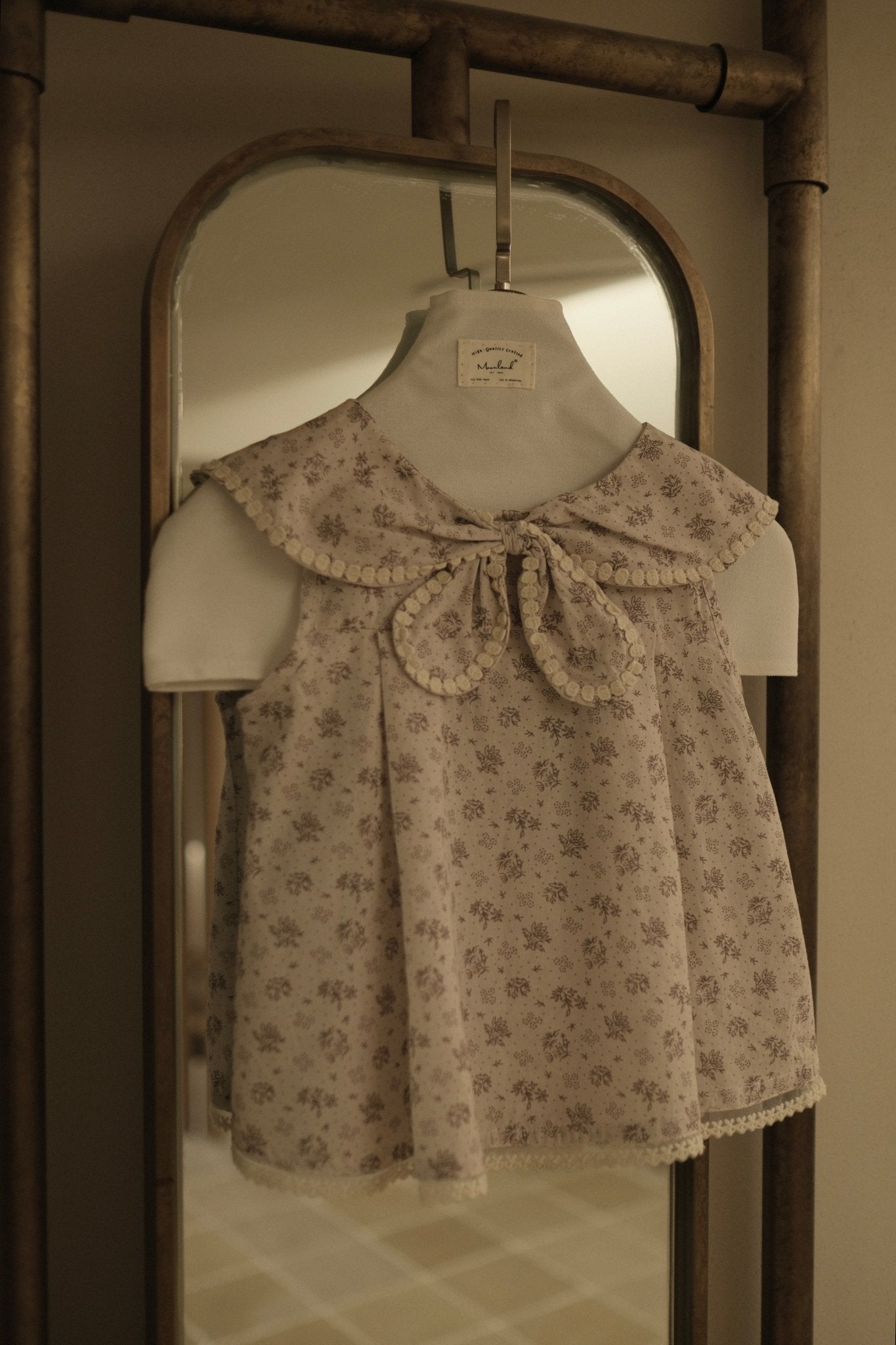 Ella Top - Moonland & Co