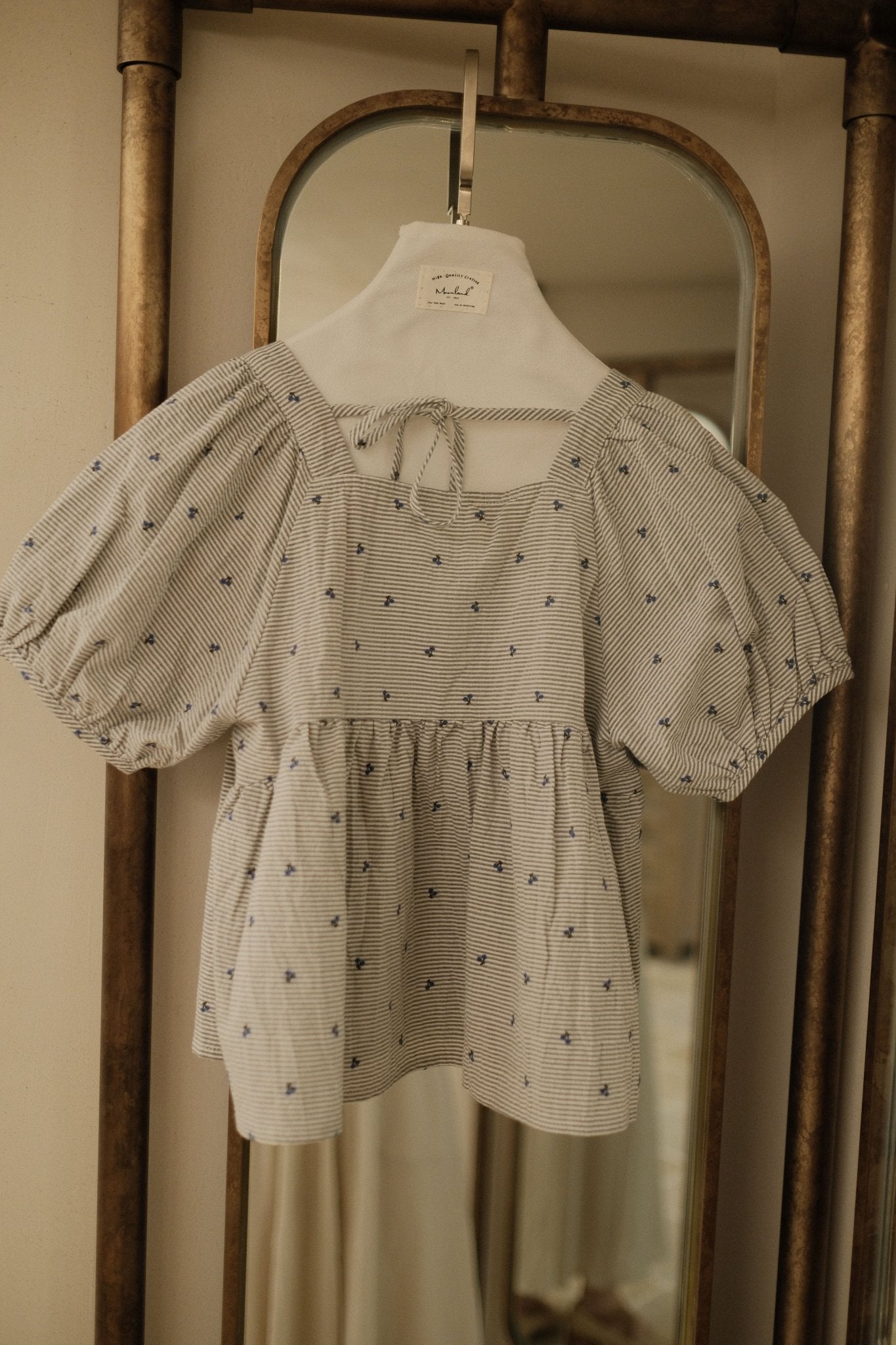 Wyn Top - Moonland & Co